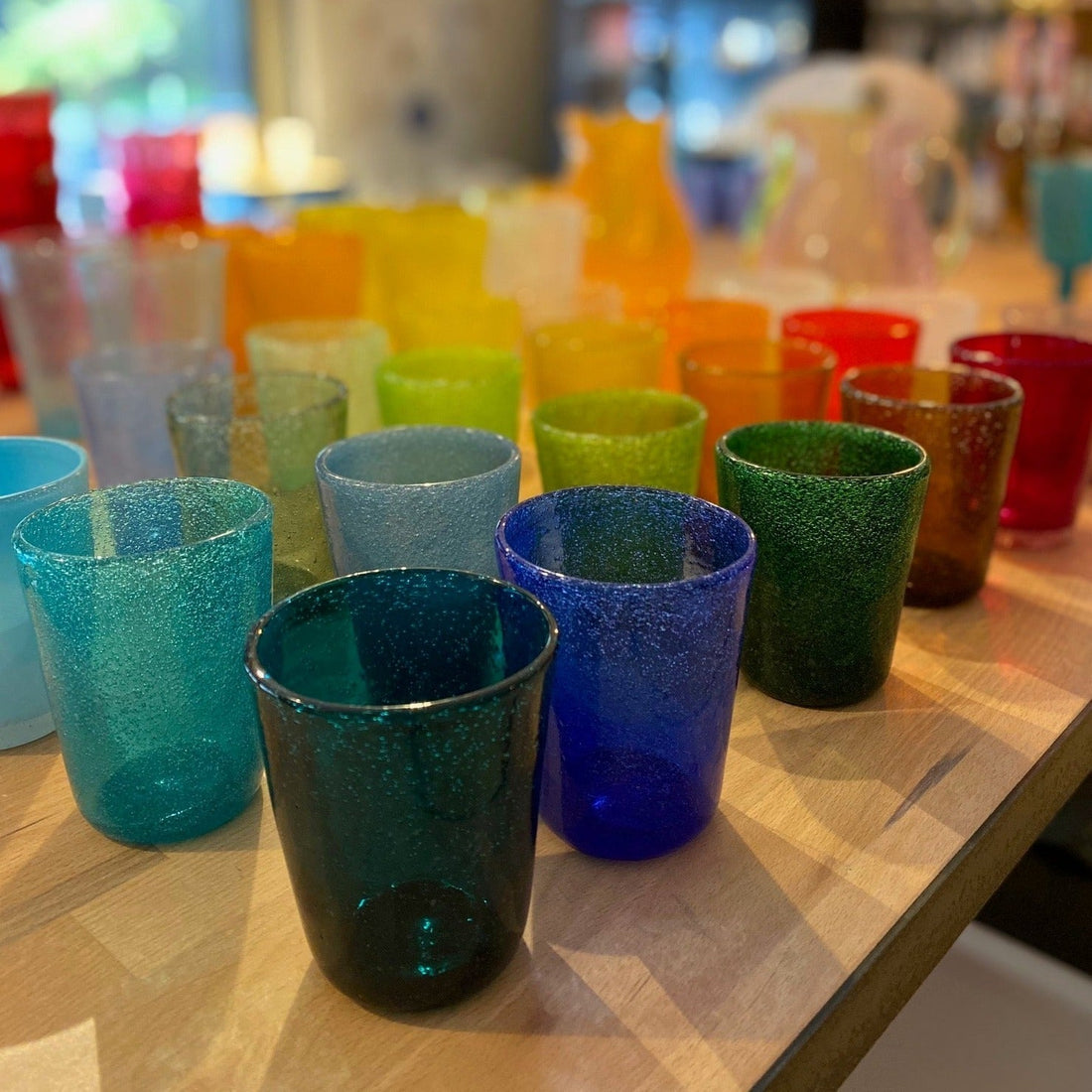Des verres qui font pétiller la table (même en plein hiver)